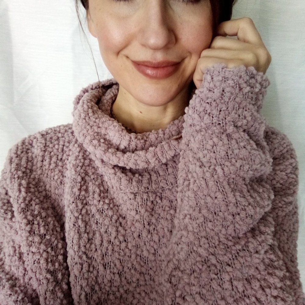 NWT cozy Bobeau sweater M